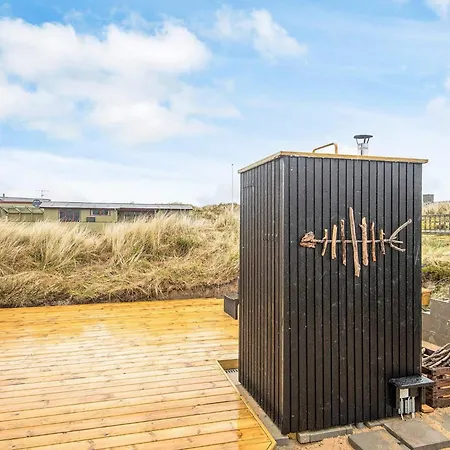 8 Person In Nyaraló Hvide Sande